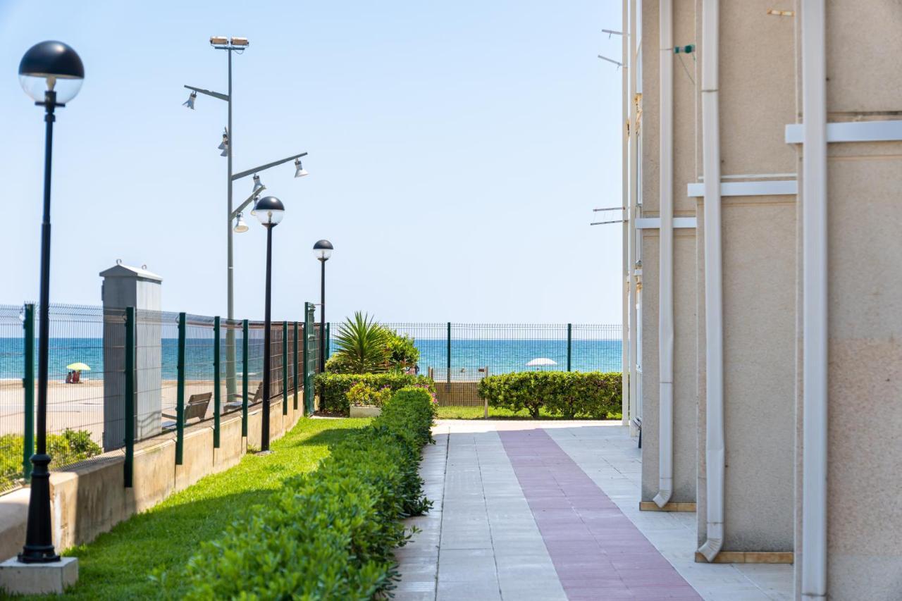 Апартаменти Mediterranean Way - Paradis Playa Ла-Пінеда Екстер'єр фото